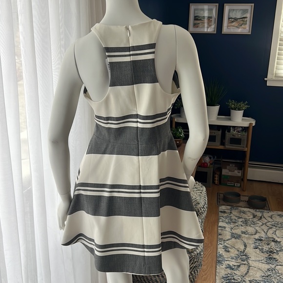 Elizabeth and James Magdalena Dress sz. 8 NWT - Picture 3 of 8